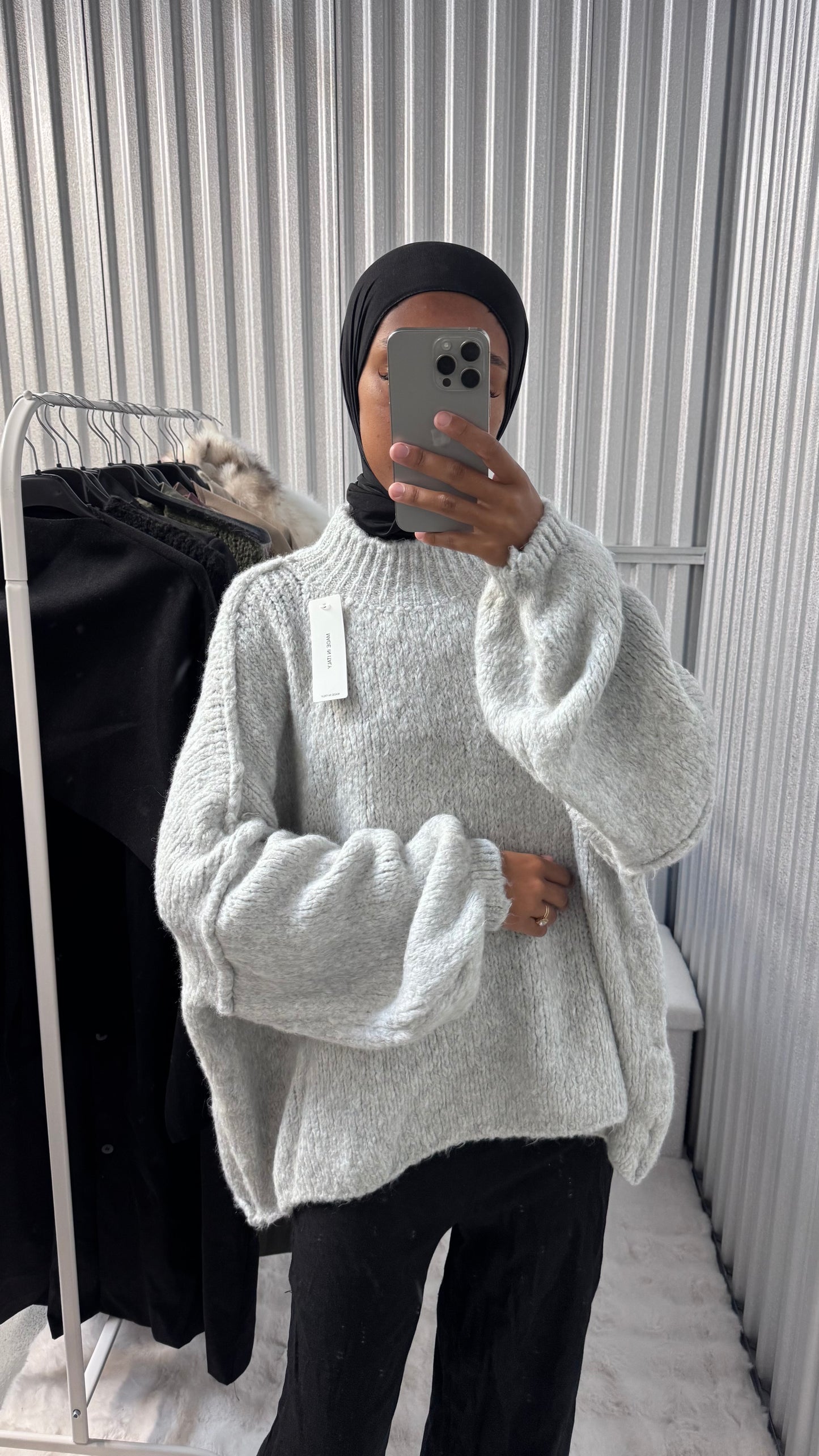 Pull col montant
